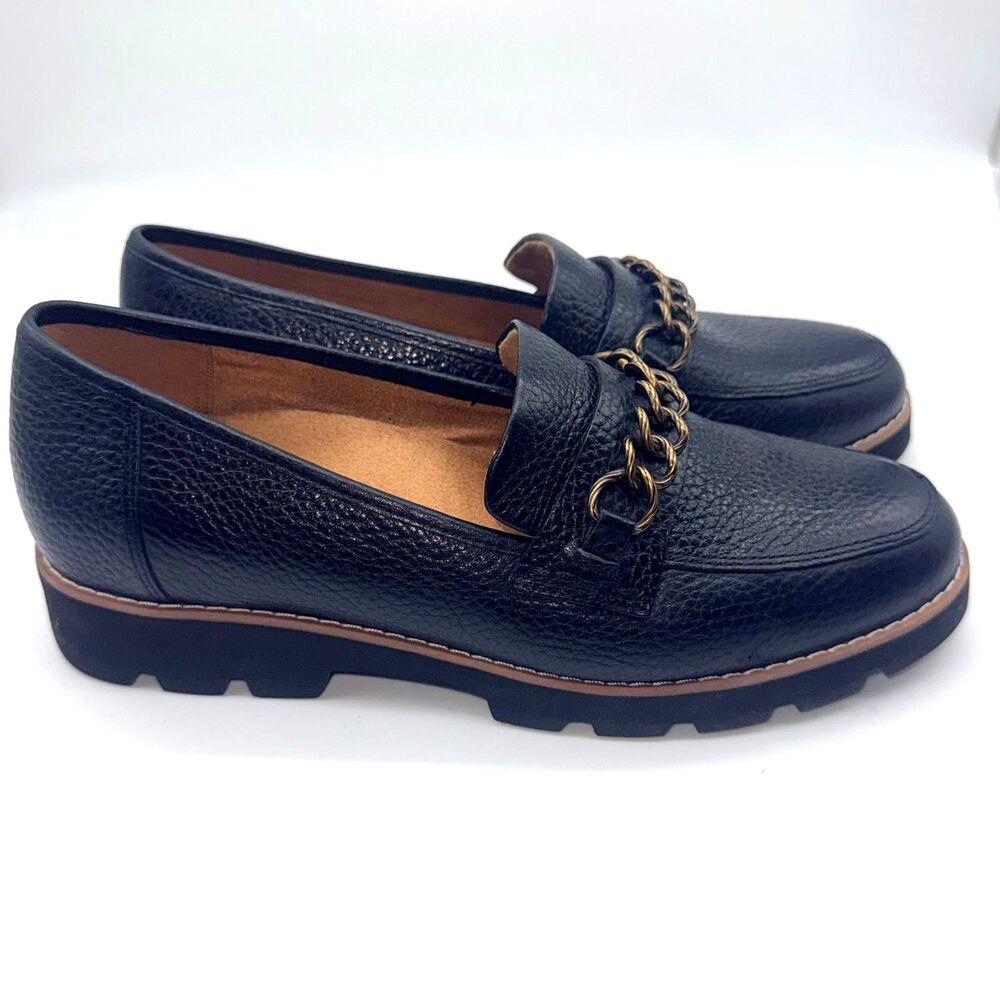 Vionic Emalyn Pebbled Leather Loafer - Black 9 - Picture 3 of 8